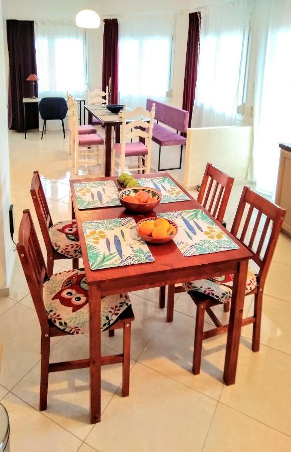 Philoanesi Apartment Neokesaria ภายนอก รูปภาพ